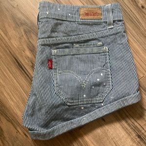 Vintage Train style Levi’s